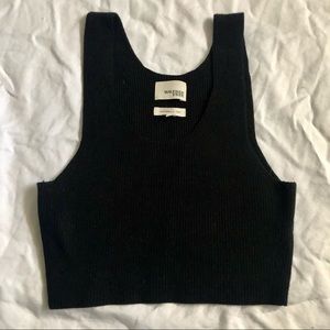 Ribbed Wilfred black crop top